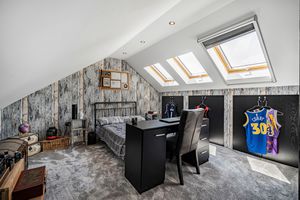 Photo 10- click for photo gallery